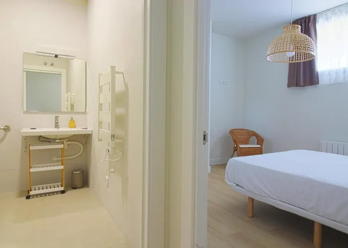 Апартаменты Costa Meron Сан-Висенте-де-ла-Баркера