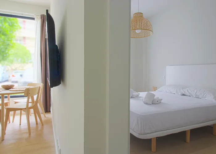 Costa Meron * San Vicente De La Barquera